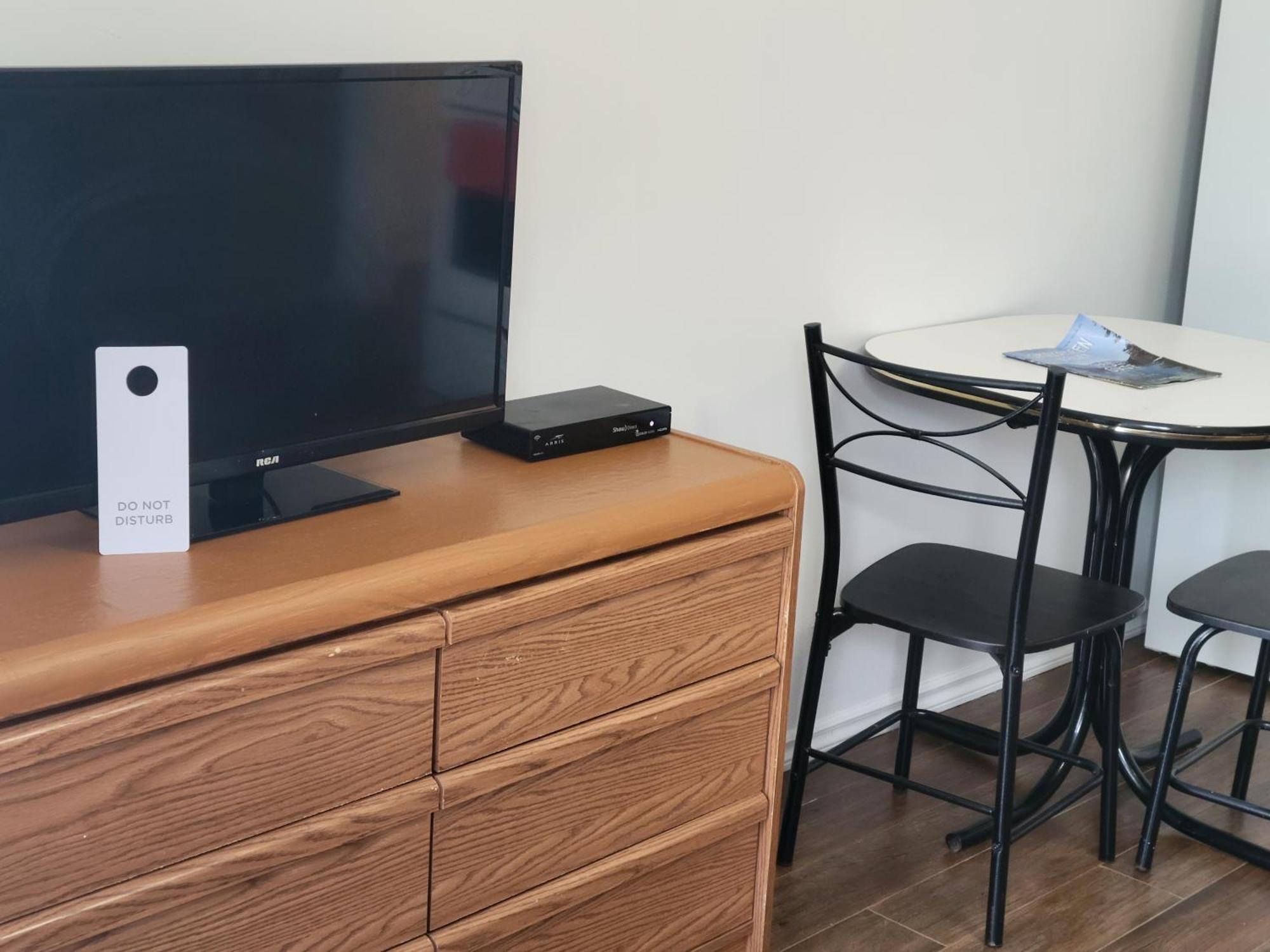 Elks Motel Keremeos Екстер'єр фото